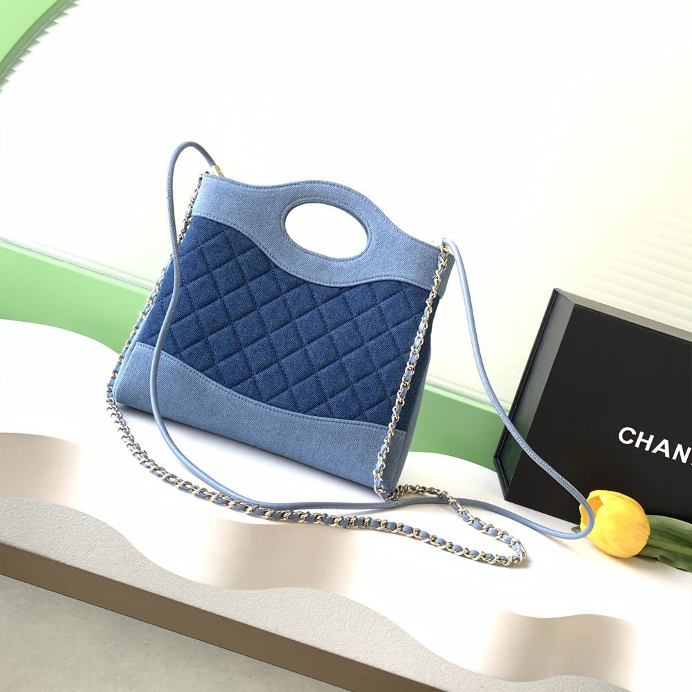 Chanel 31 mini shopping bag Washed denim AS4133 B23555 U7721: Image 2