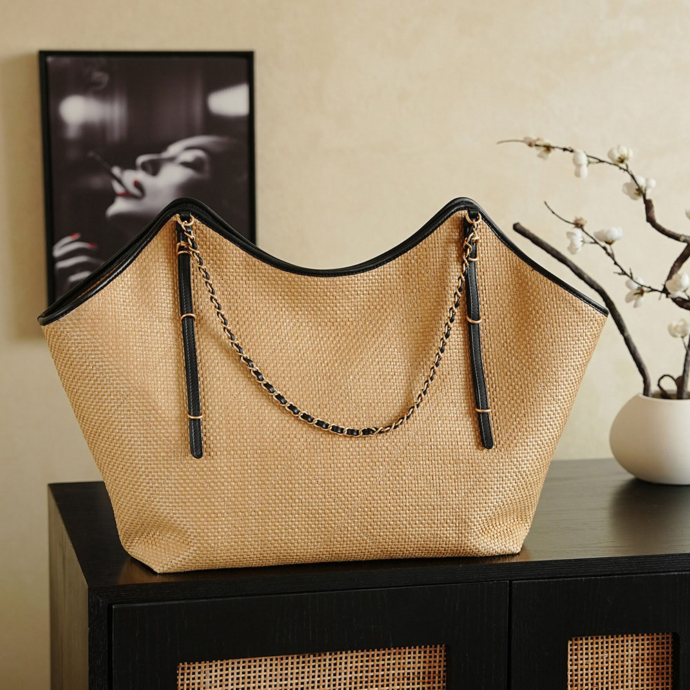 Chanel Maxi shopping bag Braided raffia calfskin gold metal AS5463 B22594 U5558: Image 2