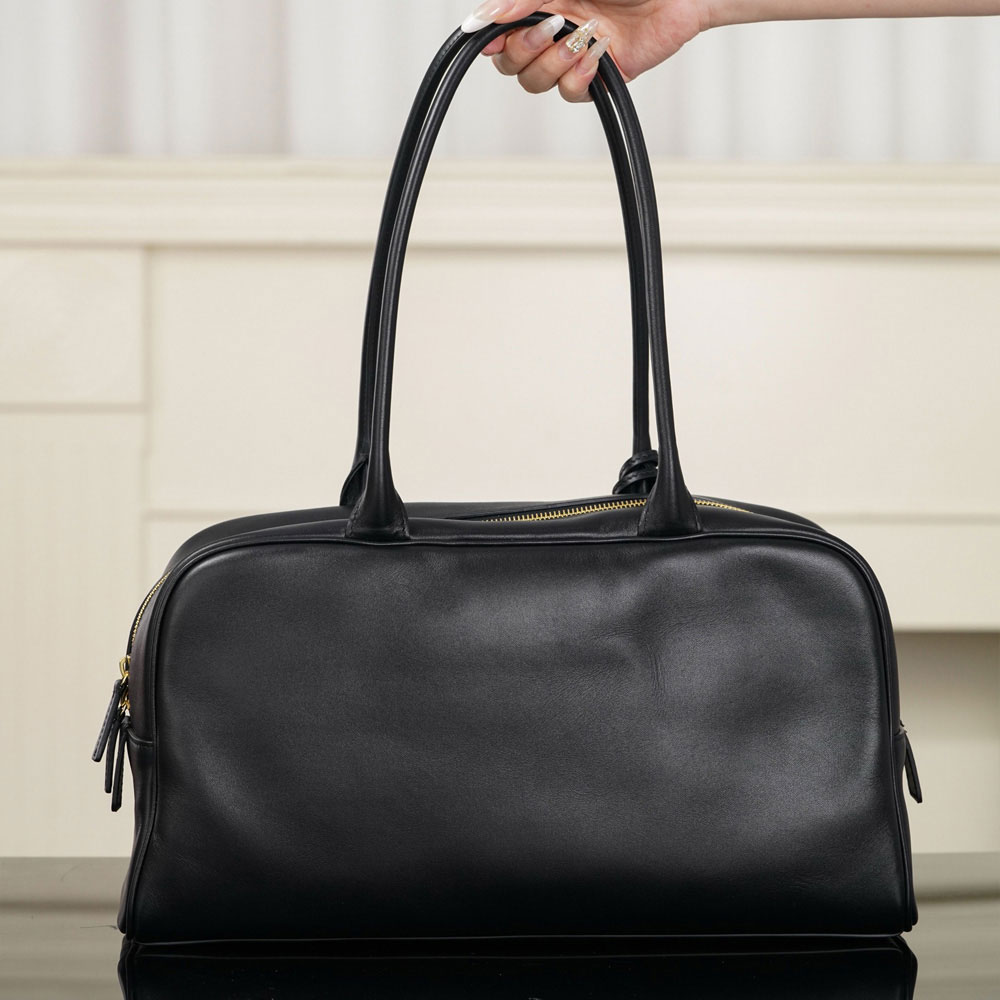 Chanel Large bowling bag Calfskin gold-tone metal AS6211 B23874 94305: Image 2