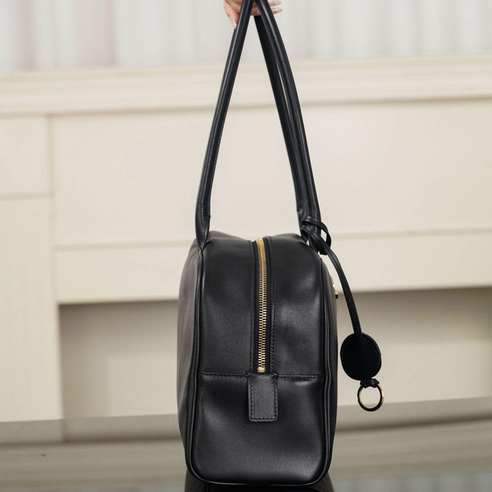 Chanel Large bowling bag Calfskin gold-tone metal AS6211 B23874 94305: Image 3