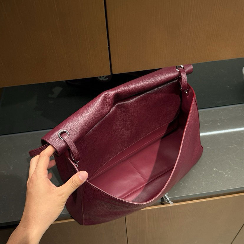 Chanel Maxi flapbag Grained calfskin silver-tone metal AS6233 B24008 U8393: Image 3