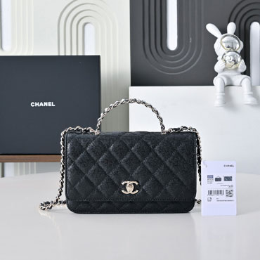 Chanel Wallet on chain in black AP4938 B22654 94305