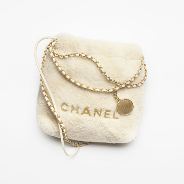 Chanel 22 Mini bag Shearling Lambskin Gold AS3980 B18299 NZZG0