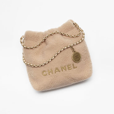 Chanel 22 Mini bag Shearling Lambskin Gold AS3980 B18299 NZZG1