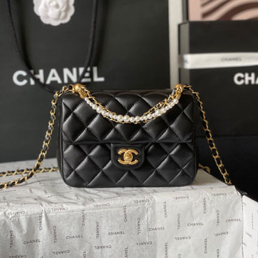 Chanel Mini flap bag in black AS4384 B15773 94305