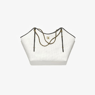 Chanel Maxi shopping bag in white black AS5463 B22594 U5557