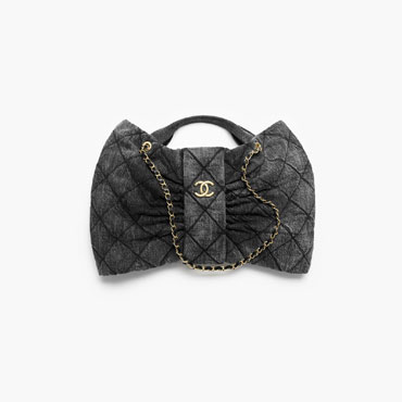 Chanel Maxi bow bag Washed denim in black AS5846 B22159 94305