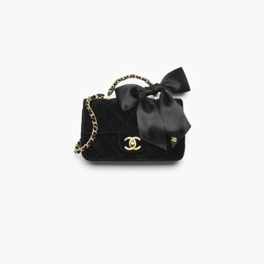 Chanel Mini flap bag with top handle in black AS5875 B22481 94305