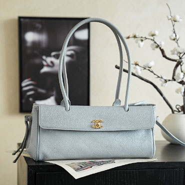 Chanel Small Tote Grained Calfskin AS6288 B24248 U5338