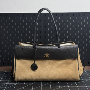 Chanel Shopping Bag AS6428 B25073 UB321