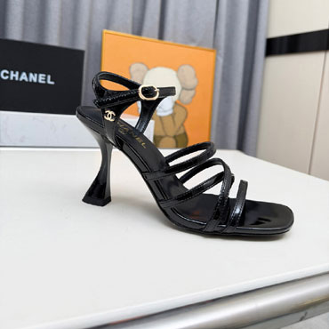 Chanel Sandals Patent calfskin G46901 B22878 94305