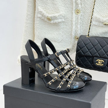 Chanel Slingbacks Lambskin patent calfskin G46956 B22793 94305