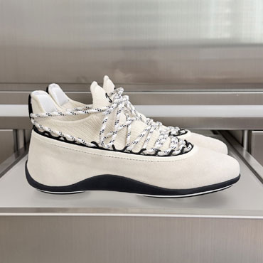 Chanel Sneakers White G47411 B25463 UC405
