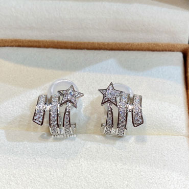 Chanel etoile Filante earrings J10814