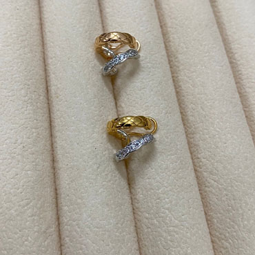 Chanel Coco Crush single earring clip J12915