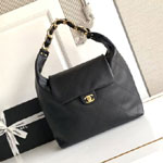 Chanel Maxi hobo bag in black AS5838 B22140 94305