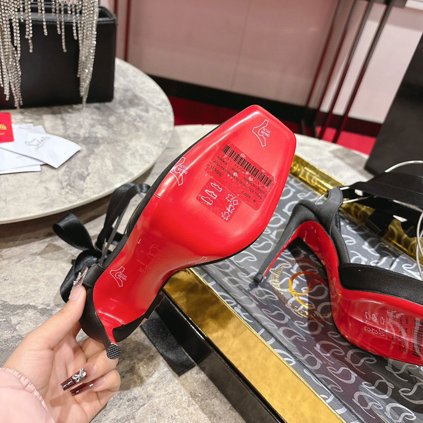 Christian Louboutin Cassia Lace Up 100mm Strappy pumps in Black 1250498B439: Image 3