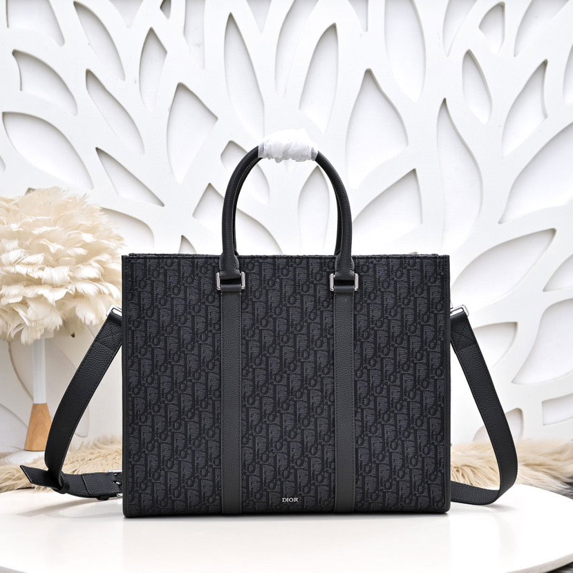 Dior East West Tote Bag Black 1ESSH232YKY H03E: Image 1