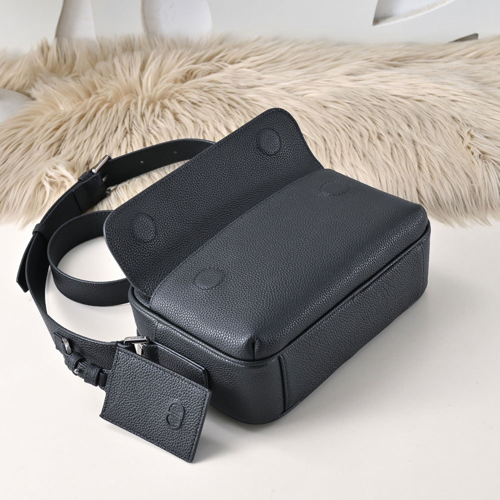 Dior CD Icon Zipped Messenger Bag Matte Grained Calfskin 1ICPO378IDC H08G: Image 4