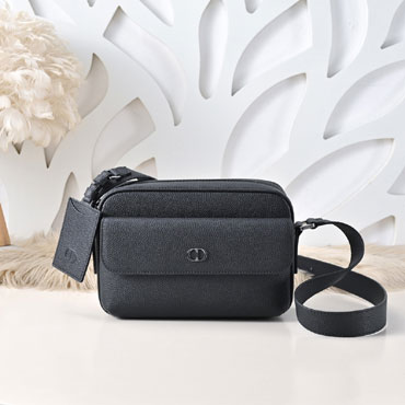 Dior CD Icon Zipped Messenger Bag Matte Grained Calfskin 1ICPO378IDC H08G