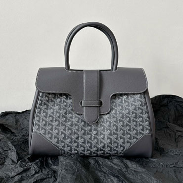 Goyard Saigon tote bag in Grey SAIGOCMMLTY51CL51P