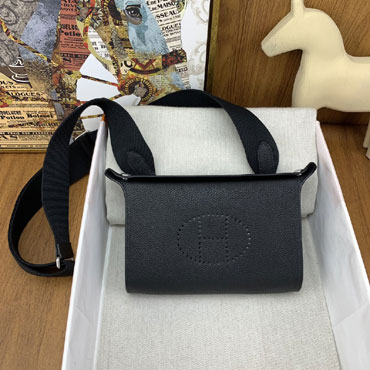 Hermes Videpoches bag Togo H084283CKAB
