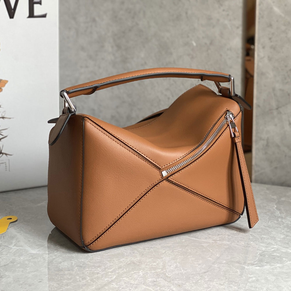 Loewe Small Featherlight Puzzle bag in Brown nappa A510PLSX01 6518: Image 4