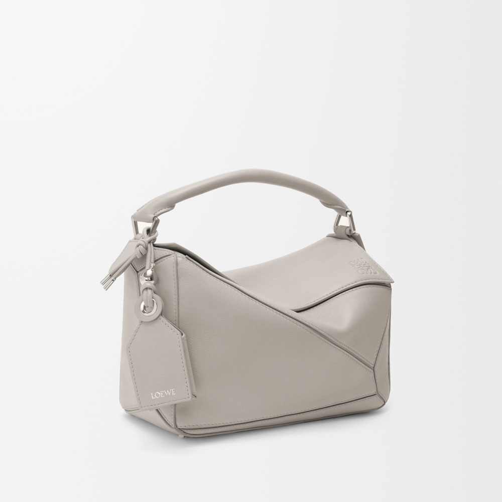 Loewe Small Featherlight Puzzle bag in nappa lambskin Grey A510PLSX01 6579: Image 2