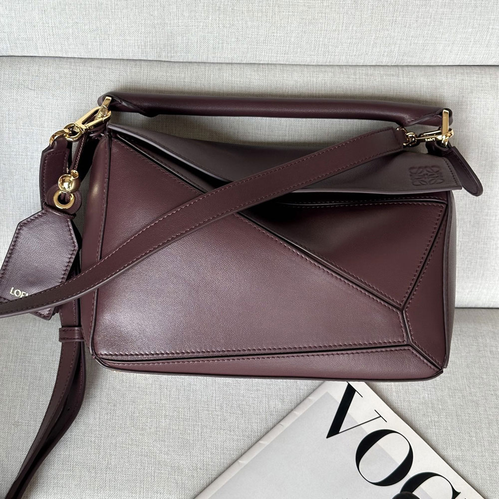Loewe Small Featherlight Puzzle bag in Burgundy nappa A510PLSX01 7240: Image 2