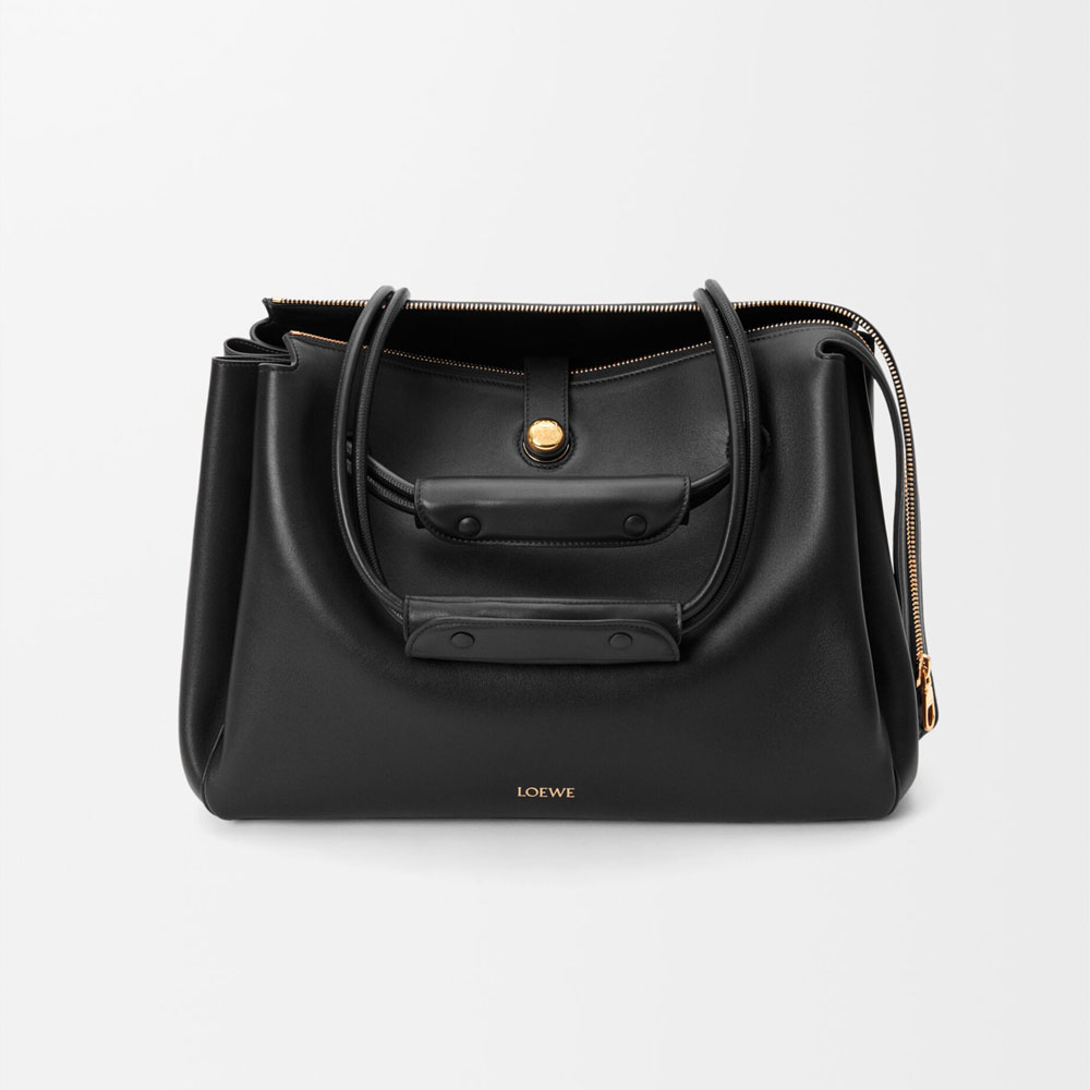 Loewe Large Madrid bag in supple calfskin Black AANBSPBX01 1100: Image 1