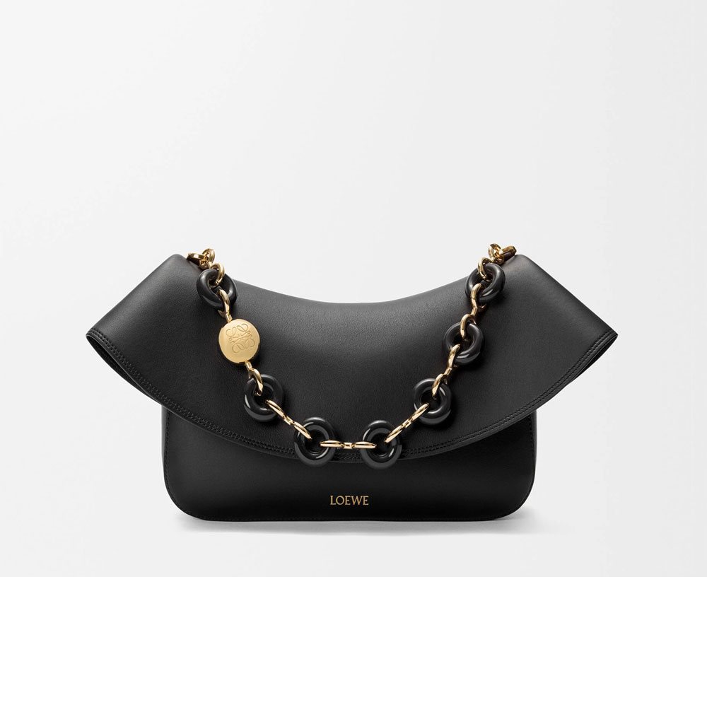 Loewe Medium Ola bag in smooth calfskin Black AP22P22X07 1100: Image 1
