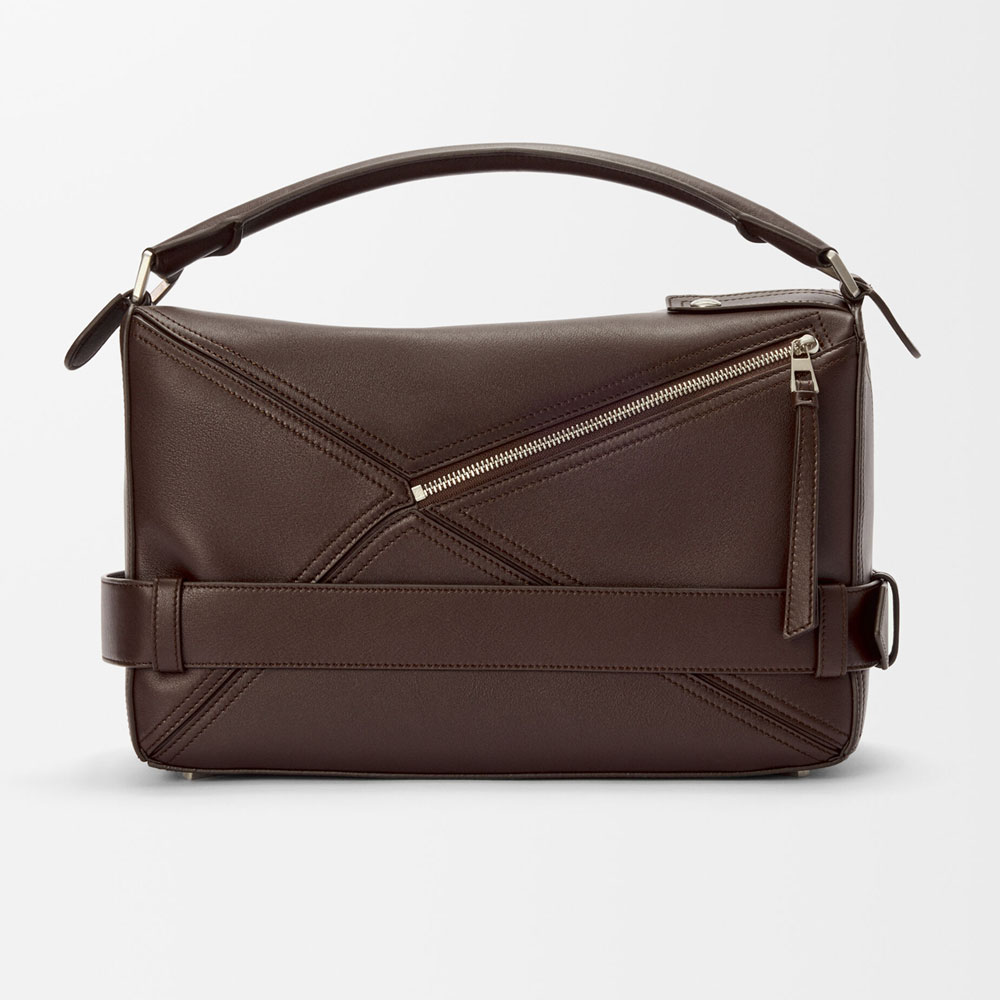 Loewe Large Puzzle Biker bag in shiny calfskin Brown B510BP1X01 0018: Image 4