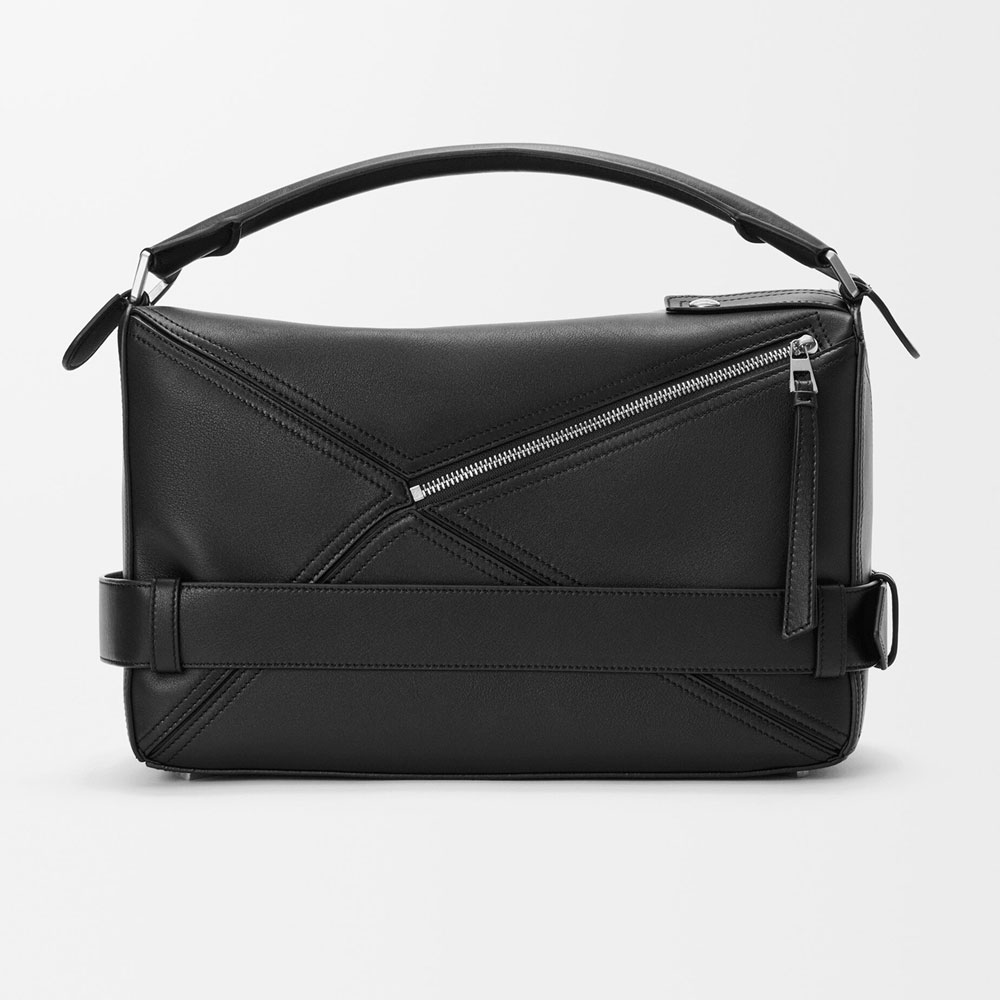 Loewe Large Puzzle Biker bag in shiny calfskin Black B510BP1X01 1100: Image 4