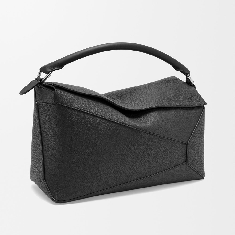 Loewe Large Puzzle Edge bag in grained calfskin Black B510P00X05 1100: Image 2