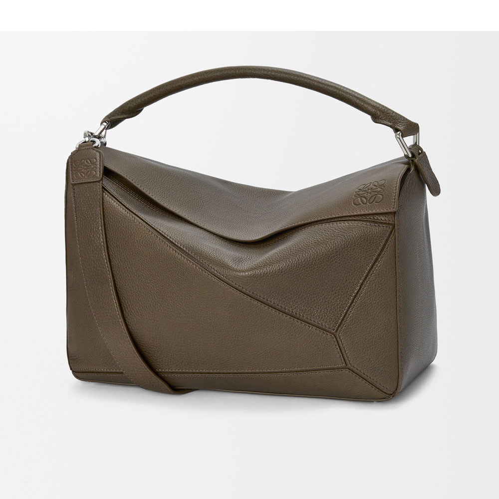 Loewe Large Puzzle bag in supple grained calfskin Brown B510PNLX01 6423: Image 1