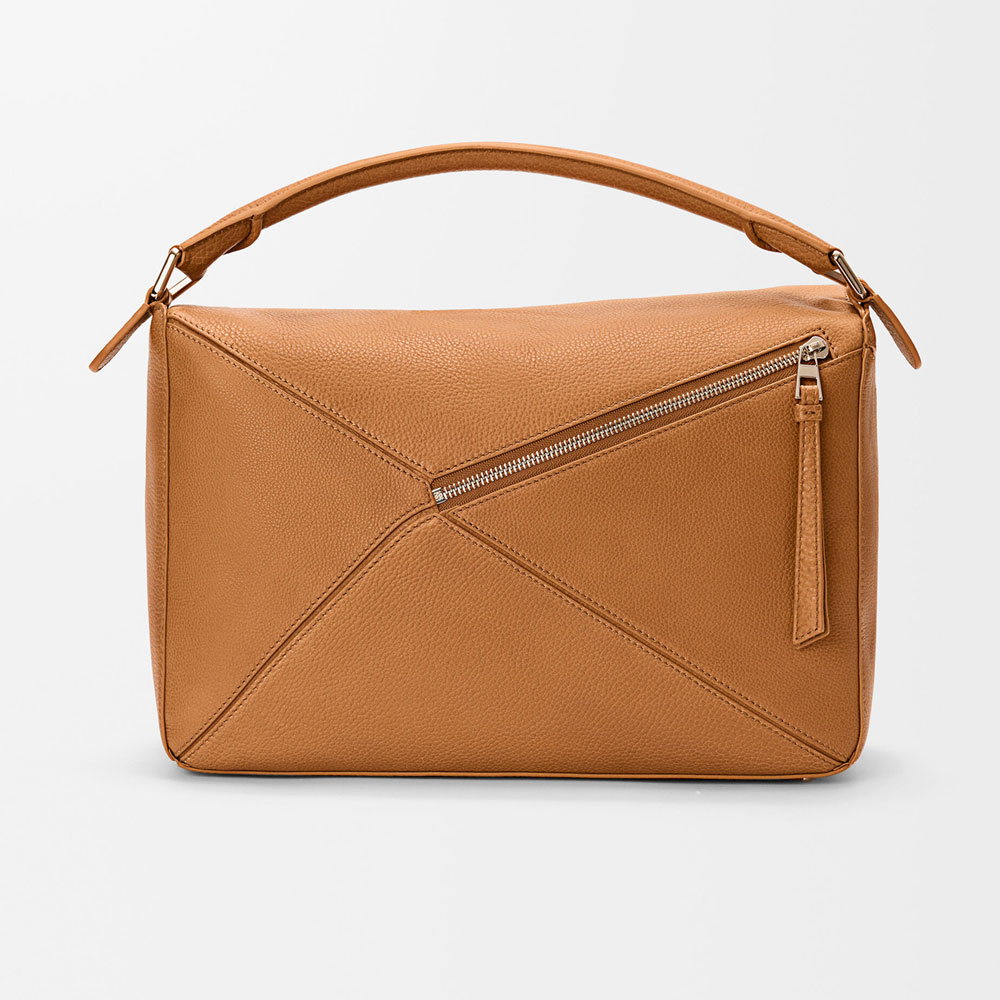 Loewe Large Puzzle bag in supple grained calfskin Brown B510PNLX01 6518: Image 4