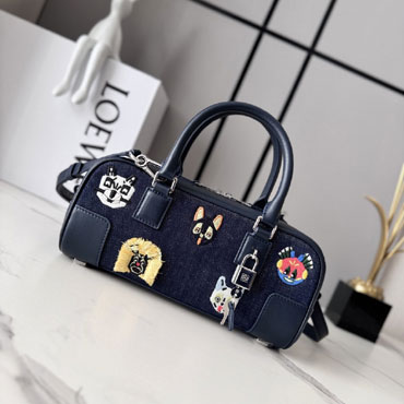 Loewe Cats Amazona 23 Cropped Bag In Embroidered Denim A039N23X15 5100