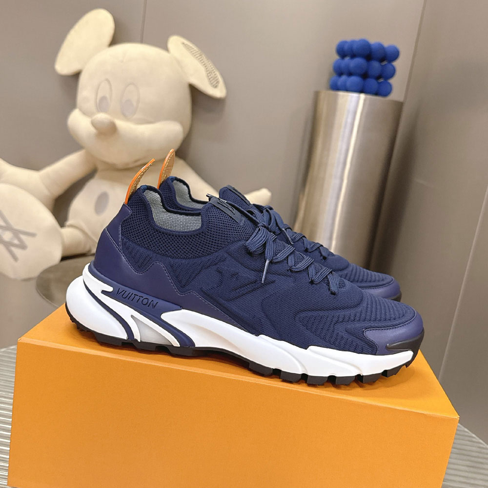 Louis Vuitton Tatic Knit Sneaker 1AILKA: Image 1