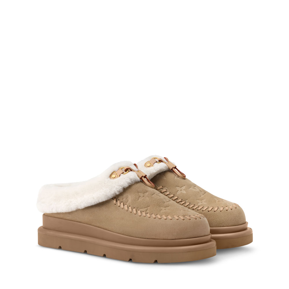 Louis Vuitton Cortina Closed Mule in Beige 1AITHY: Image 1