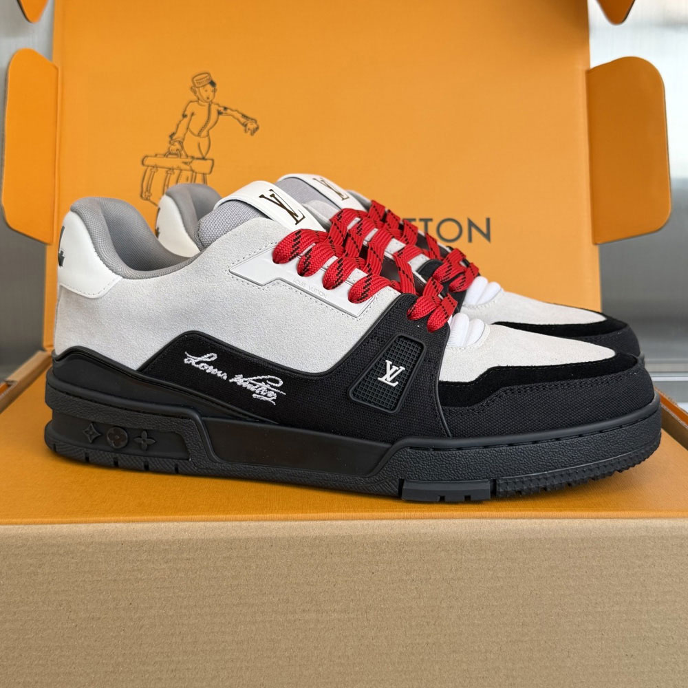Louis Vuitton Trainer Sneaker 1AJ420: Image 1