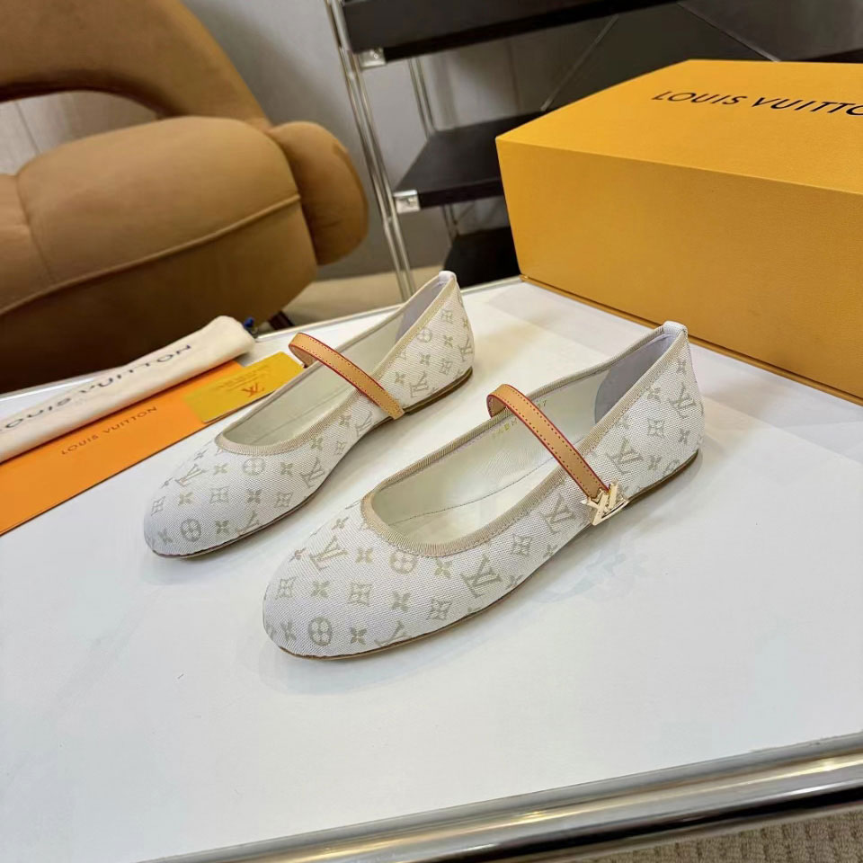 Louis Vuitton Romy Ballerina 1AJJP2: Image 2