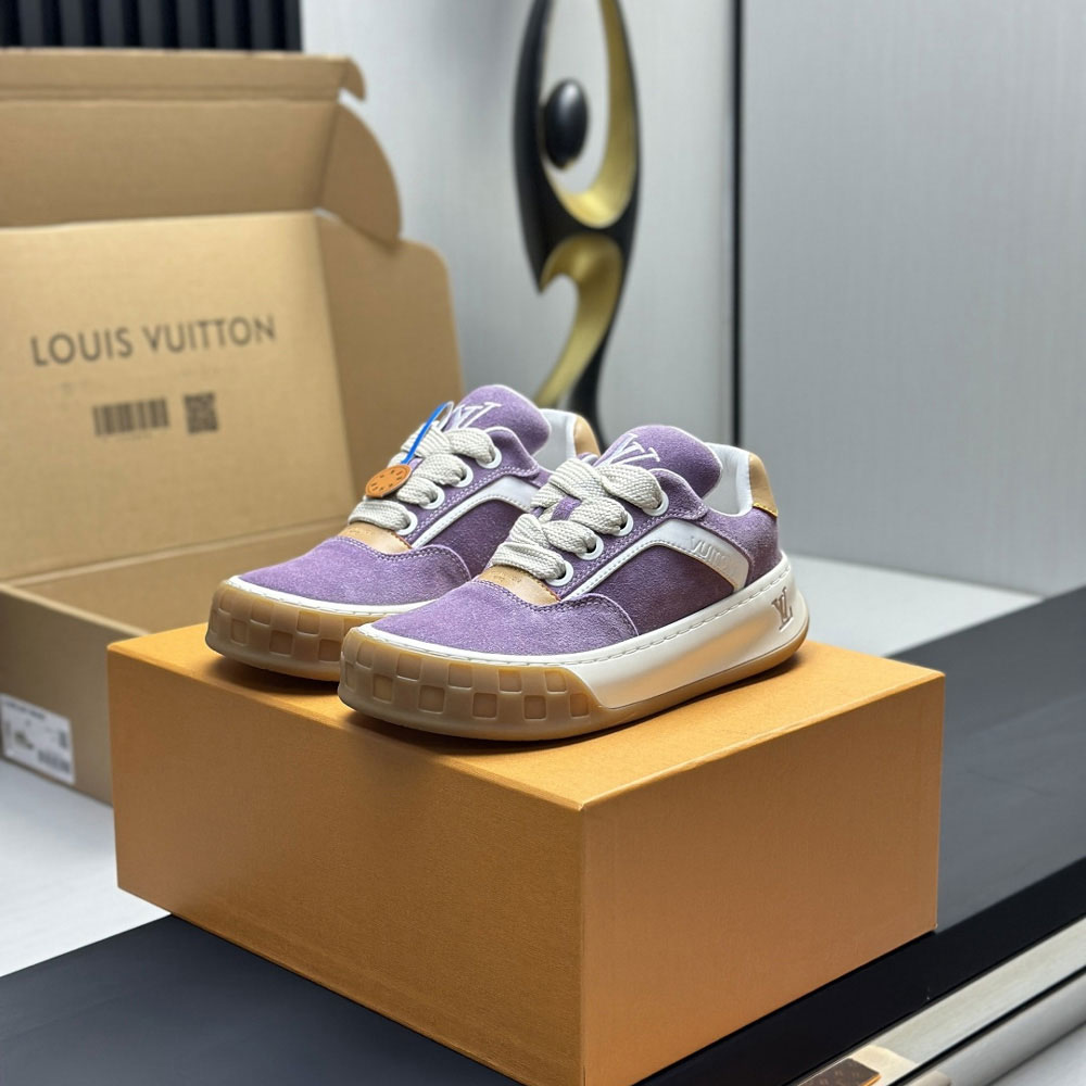 Louis Vuitton Tilted Sneaker 1AJTI7: Image 1