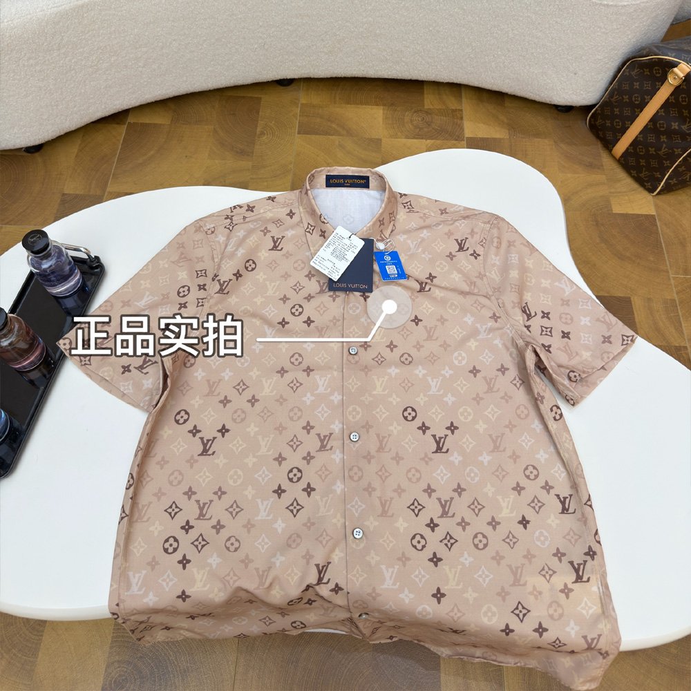 Louis Vuitton Monogram Short-Sleeved Shirt 1AK77Y: Image 3