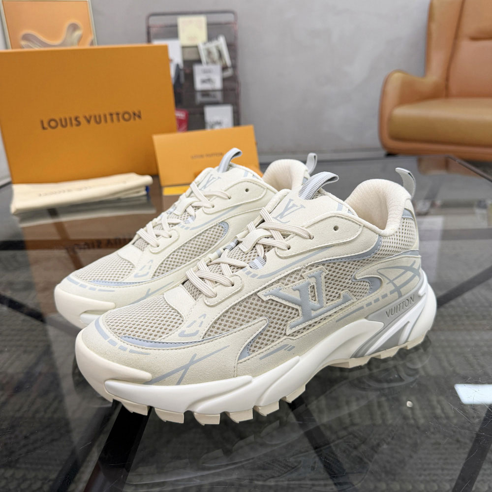 Louis Vuitton Tatic Runner Sneaker 1AKC33: Image 1