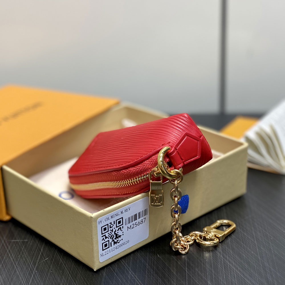 Louis Vuitton Cosmetic Lipstick Pouch Epi Leather M25687: Image 2