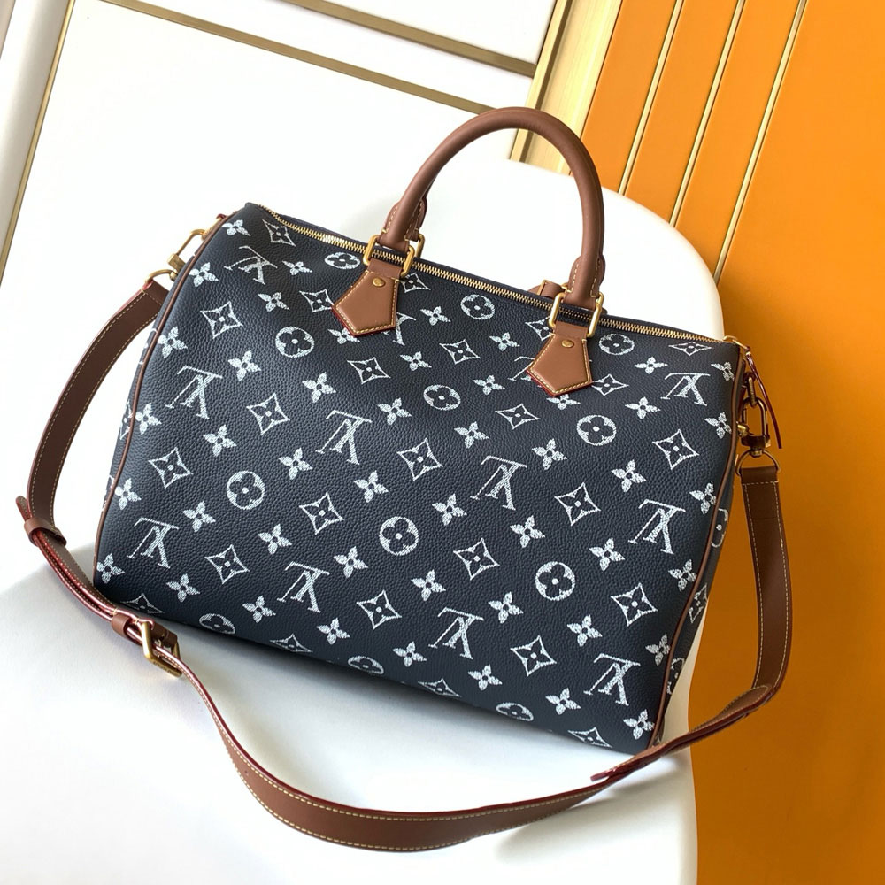 Louis Vuitton Speedy P9 Bandouliere 40 Black M88229: Image 3