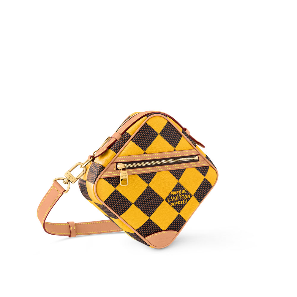 Louis Vuitton Chess Messenger Bag in Damier Yellow N40562: Image 2