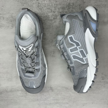 Louis Vuitton Runner Tatic Sneaker 1AHA85