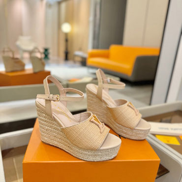 Louis Vuitton Mare Wedge Sandal 1AHLM2