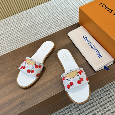 Louis Vuitton LV x TM Lily Flat Mule 1AHM35